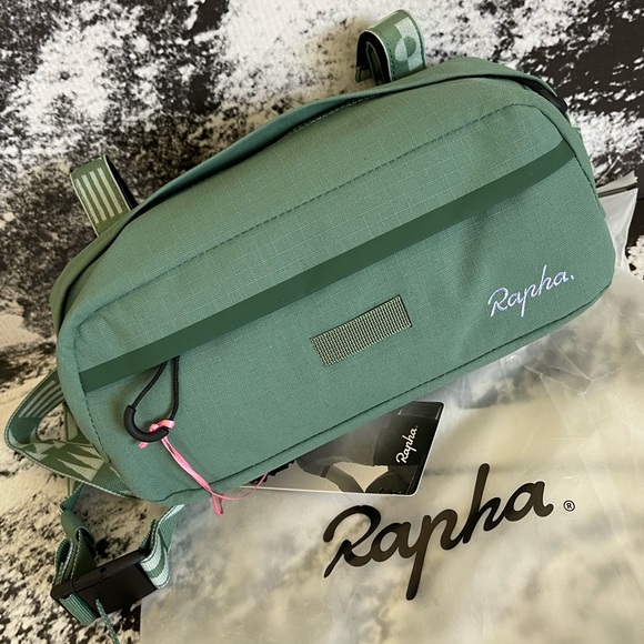 (new+tag) Rapha 2-in-1 bar bag / shoulder sling pack army olive green - Picture 1 of 17